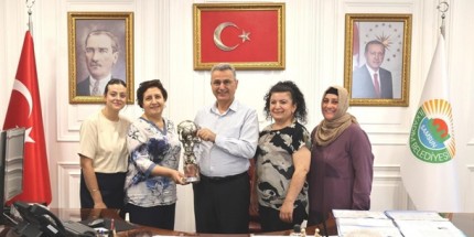 Başkan Kurnaz'a 'Kadın İstihdamı' Teşekkürü